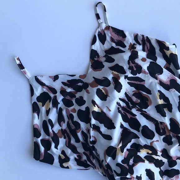 ✨Last✨Leopard Slip Dress - Picture 4 of 6